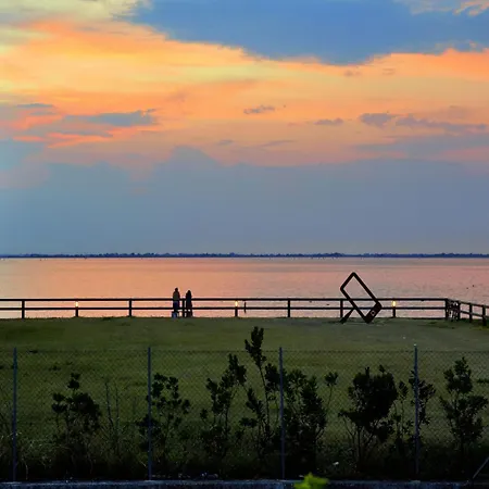 Seaside Escape For A Relaxing *